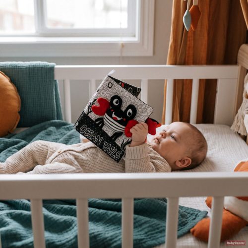 Zopa kontrasztos,szenzoros fejlesztő plüsskönyv-panda