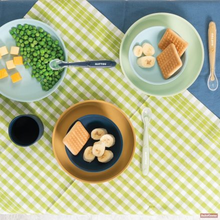Nattou prémium étkészlet (2db tányér,kanál,előke) szilikon 4 részes - zöld